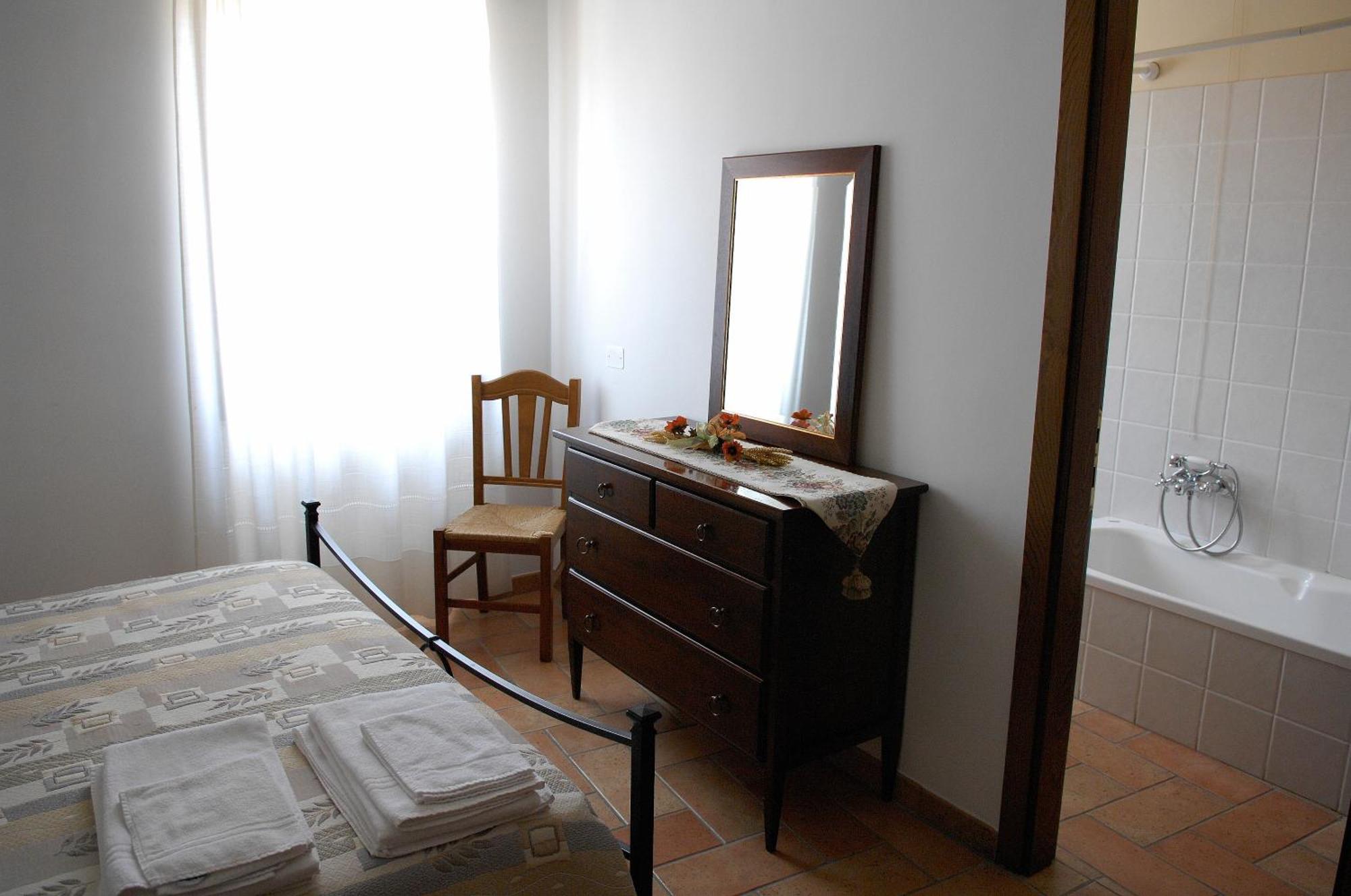 Agriturismo Il Borghetto Montefalco Luaran gambar