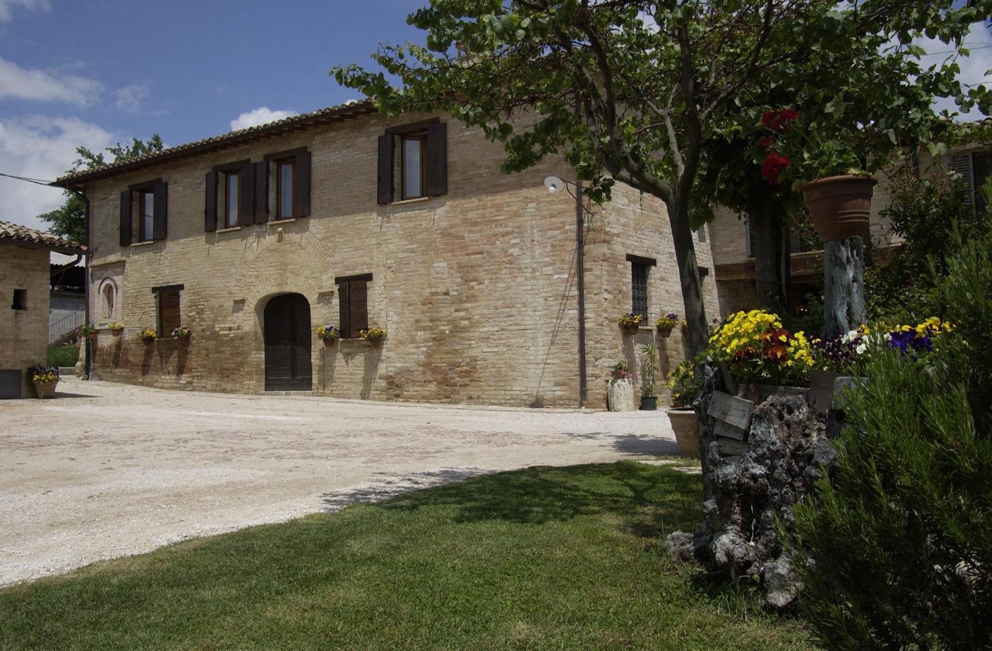 Agriturismo Il Borghetto Montefalco Luaran gambar